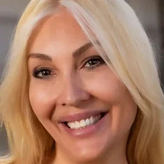 Christina Rapado