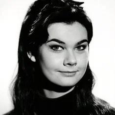 Imogen Hassall