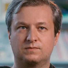 Антон Долин