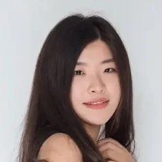 Ли Синь Юй