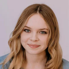 Averi Curtis