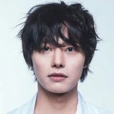 이신혁