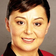 Parla Şenol