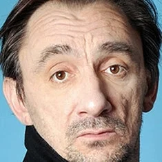 Этьен Менар