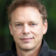 Justen Overlander