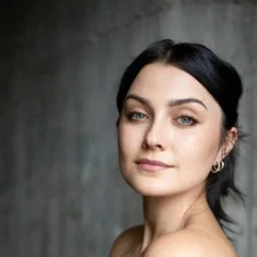 Лиза Треду