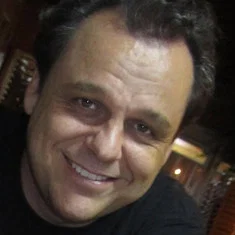 Luis Collar