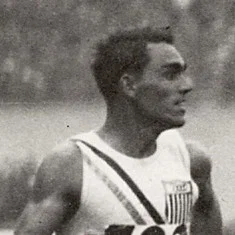 Leighton Dye