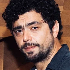 Alberto Ajaka