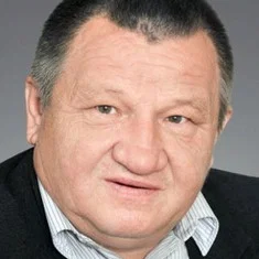 Василий Домрачёв
