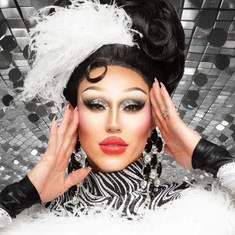 Vicki Vivacious