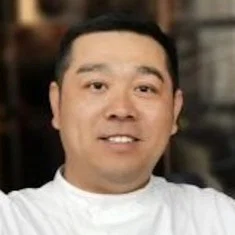 孔令首
