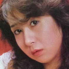 Izumi Aki