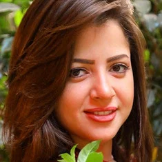 Mona Farouk