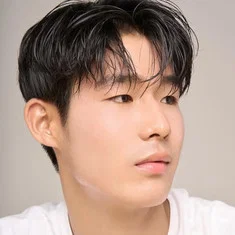 Jae Woo Yang