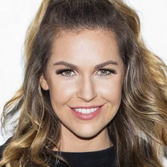 Ines Anioli