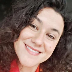 Carol Valença