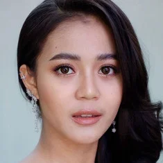 Lamyai Haithongkham