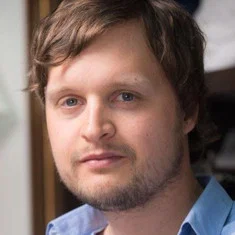 Егор Олесов