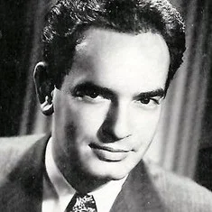 Elliott Lewis