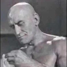 Nathanael León