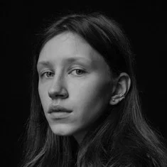 Полина Романова