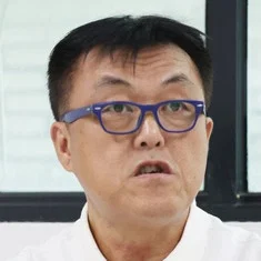 Lee Hang