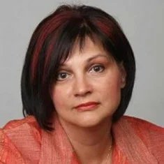 Zsuzsa Oláh
