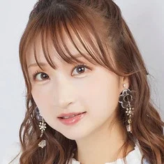 Akina