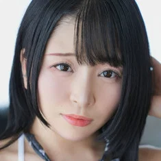 Momo Akiba