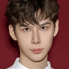 Cyrus Huang