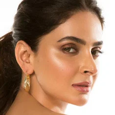 Saba Qamar