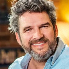 Roel Vanderstukken