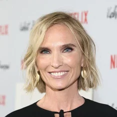 Jennifer Fox