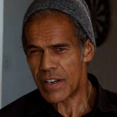 Vincent Klyn