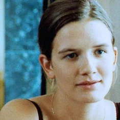 Estelle Perron