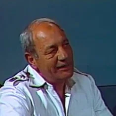 محمود طاهر