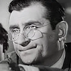 Adolfo Stray