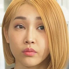Ji Won