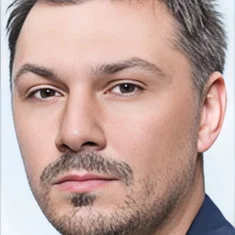 Максим Рыбаков