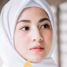 Natasha Rizky