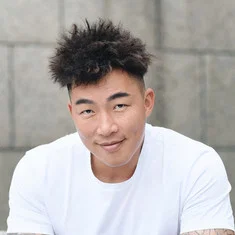 Hong-Chih Kuo