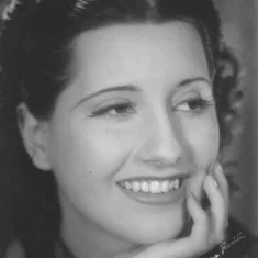 Hilda Sour