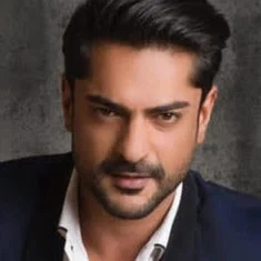 Ashish Kapoor