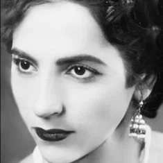 Mehri Mehrnia