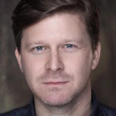 Dean Chisnall