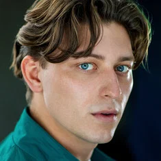 Tom Francis