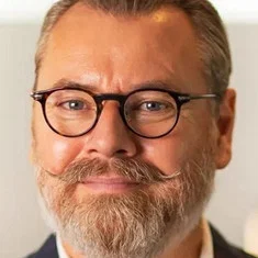 Lars Elbæk