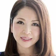 Natsuko Kayama