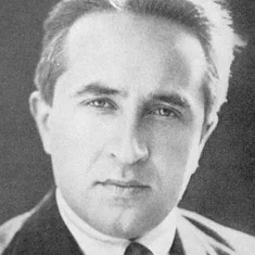 Лев Кулешов
